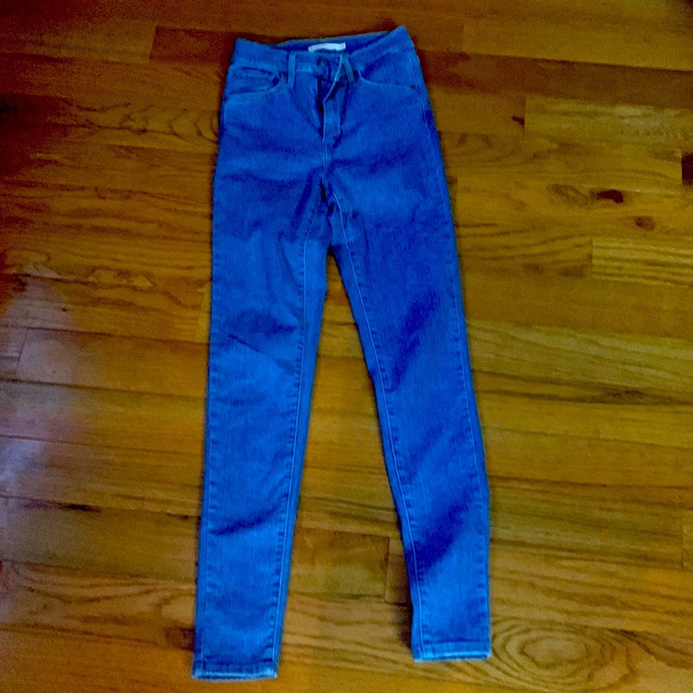 Levi jeans